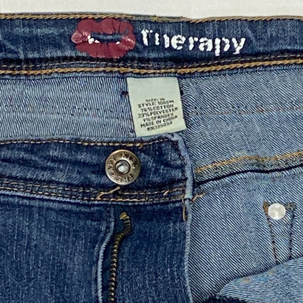 Kiss Therapy Embellished Zip Pocket Faded Capri Crop Denim Jeans Medium Wash 16 - Picture 13 of 14